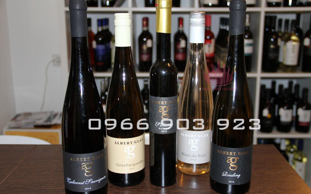 Rượu vang Albert Glas Riesling QbA Black Label Rượu vang Albert Glas Riesling QbA Black Label