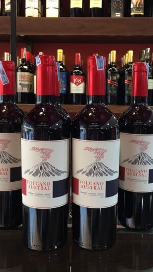 Vang Volcano Austral Cabernet Sauvignon - Merlot 3 Volcano4 Vang Volcano Austral Cabernet Sauvignon - Merlot